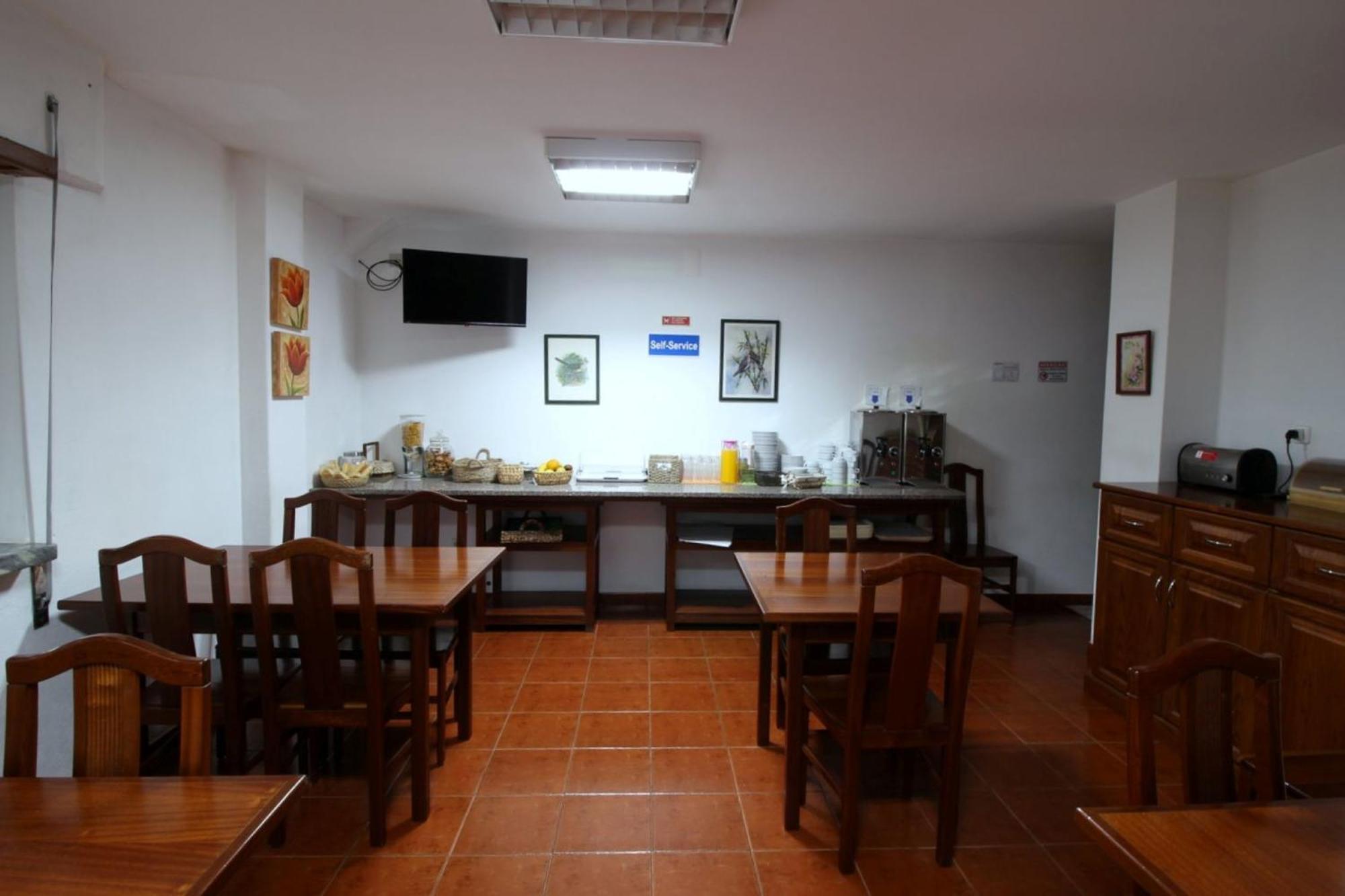 Hotel Rota Malhoa Figueiro Dos Vinhos Exterior foto